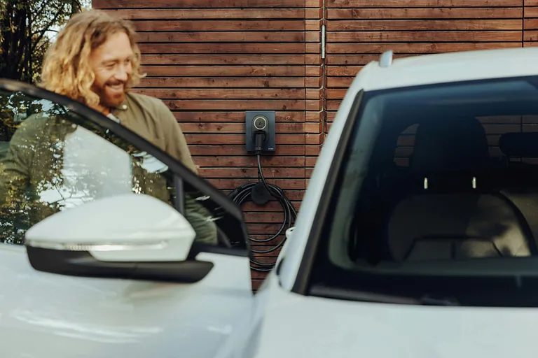 Zaptec go er den perfekte elbilladeren for ditt hjem. Lad raskt med zaptec go. 